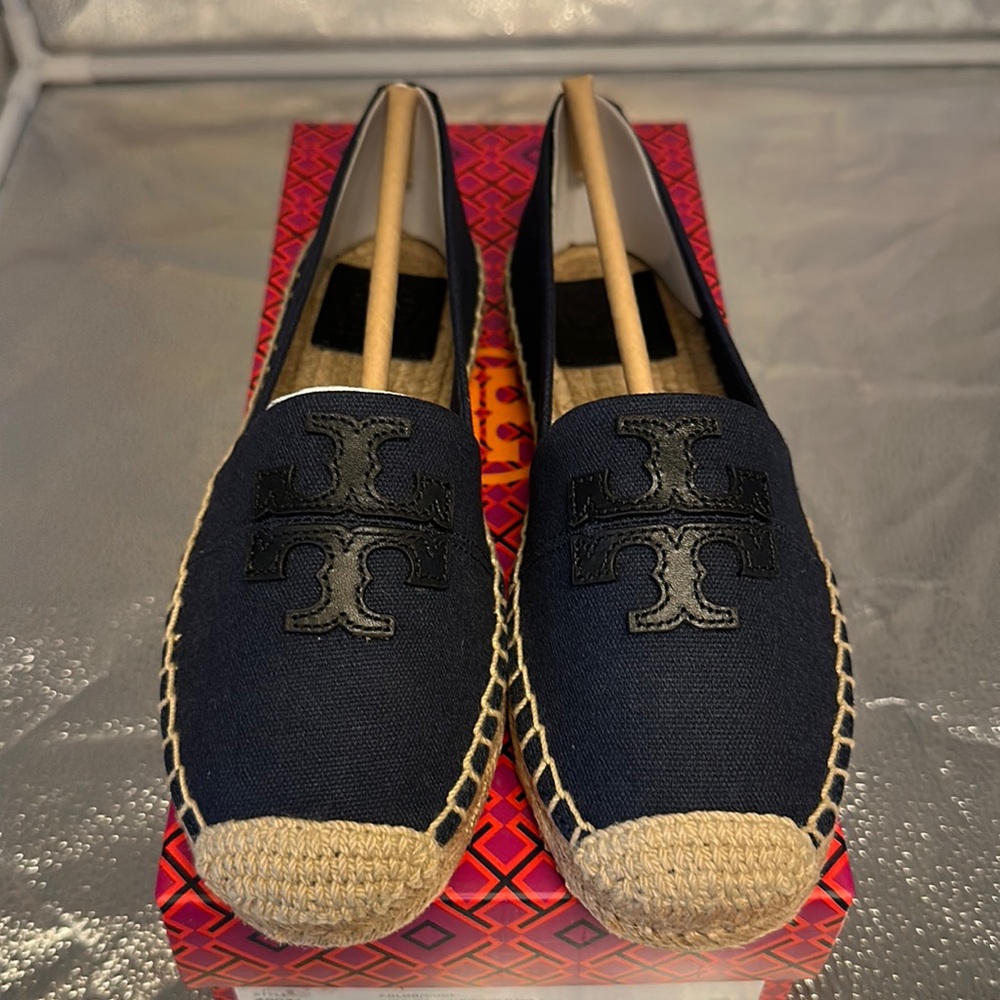 Tory Burch Woman Shoe